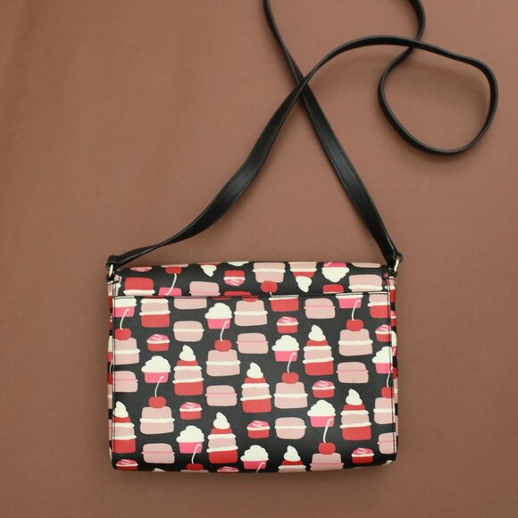 Kate Spade Pastries & Cupcakes Bag - fun print crossbody - Picture 6 of 9